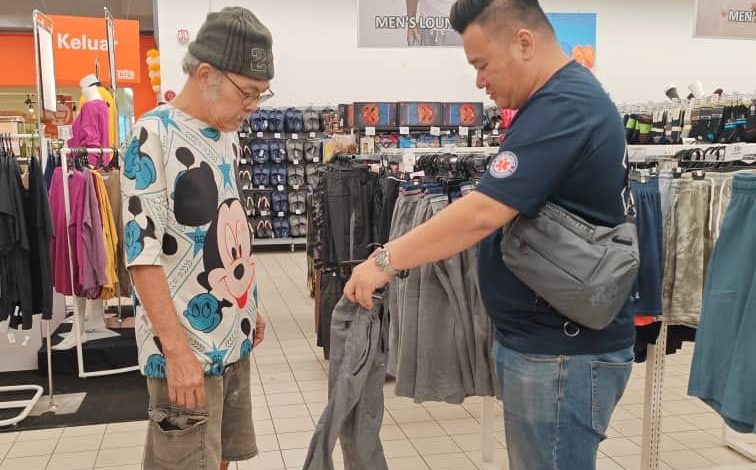 Selamat Datang Ke Rumah Rehat Orang-Orang Tua Warga Baharu