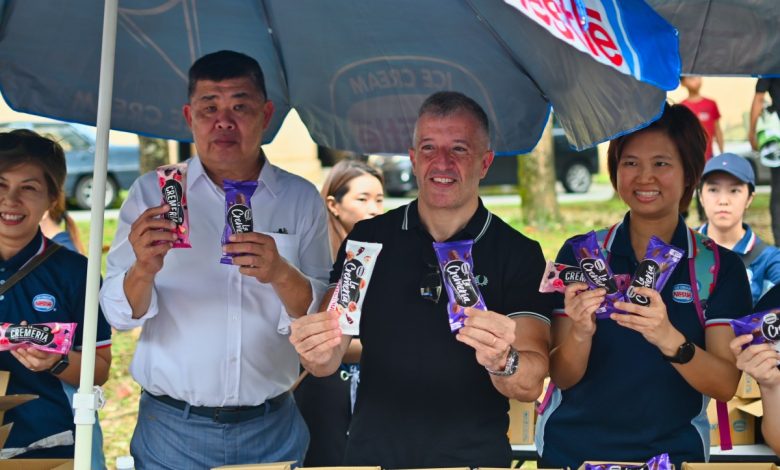 Nestle Malaysia dan Uncle Kentang Memberi Kegembiraan