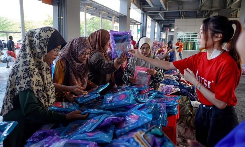 Kempen Amal Pasar RM1: Meringankan Beban, Menghargai Usaha