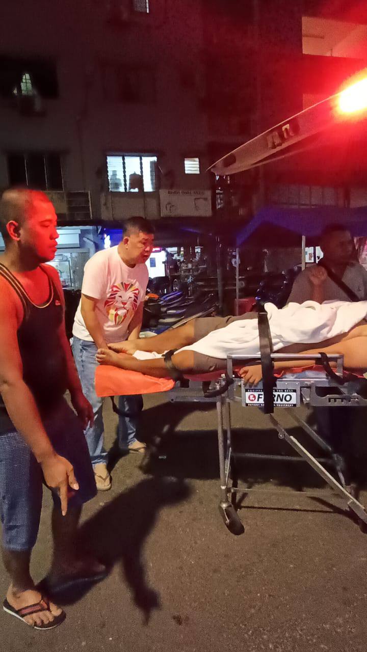 Tak Mudah Jadi NGO Ambulans Tak Mudah Jadi NGO Ambulans