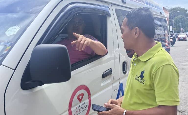 Kos Tinggi Halang Hasrat Ibu Uzur, Uncle Kentang Hadir Tanpa Berkira